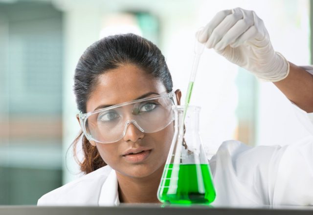 breast specialist dubai